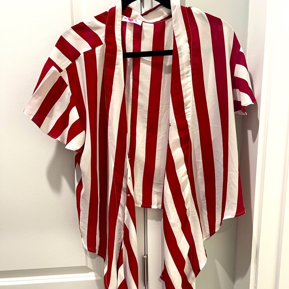 Maroon and White Stripe Front Tie Blouse - Picture 2 of 2